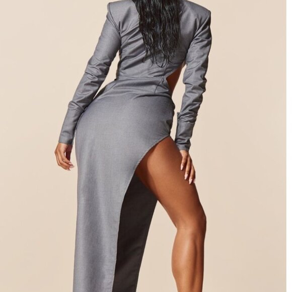 PrettyLittleThing Gray Ring-Front V-Neck Jumpsuit Size 0 - Picture 2 of 11